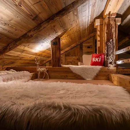 Alpine Majestic Rascard - Unique Mountain Experience With Balcony And Panoramic Views Domek alpejski Champoluc