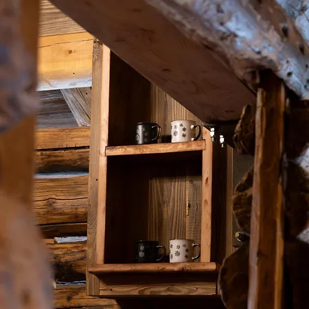 Alpine Majestic Rascard - Unique Mountain Experience With Balcony And Panoramic Views Domek alpejski