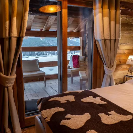 Alpine Majestic Rascard - Unique Mountain Experience With Balcony And Panoramic Views Domek alpejski
