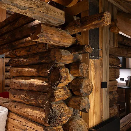 Dağ evi Alpine Majestic Rascard - Unique Mountain Experience With Balcony And Panoramic Views *