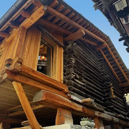 Alpine Majestic Rascard - Unique Mountain Experience With Balcony And Panoramic Views
