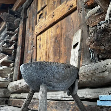 Alpine Majestic Rascard - Unique Mountain Experience With Balcony And Panoramic Views Domek alpejski